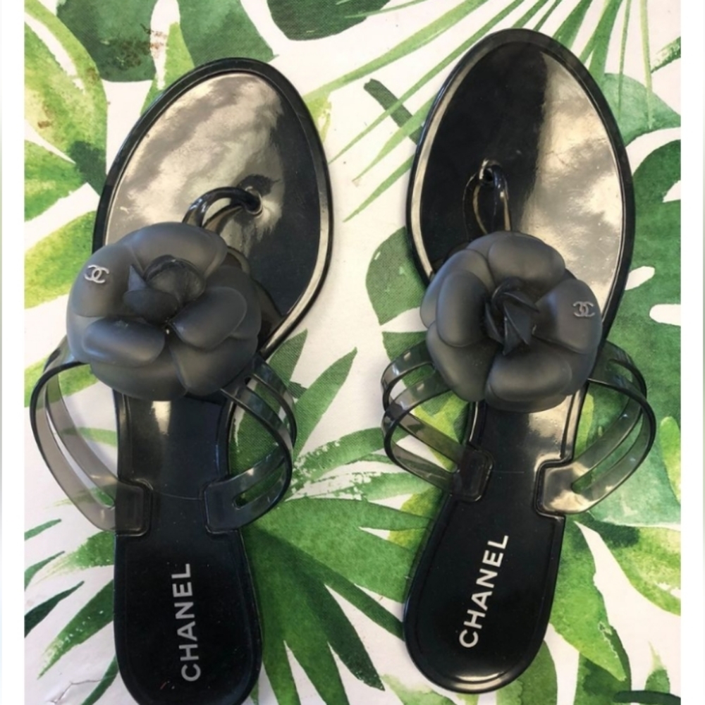 AUTH EUC CHANEL CAMELLIA JELLY SANDALS SZ 41 RARE